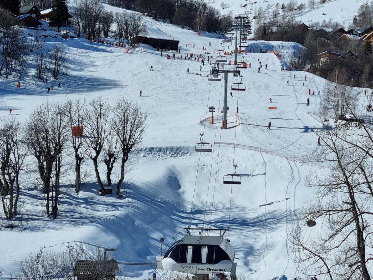 Agréable appartement de 6 pers au pieds des pistes ,wifi gratuit à Saint-Sorlin-d'Arves labelise 3 étoiles au gîte de France Exterior foto