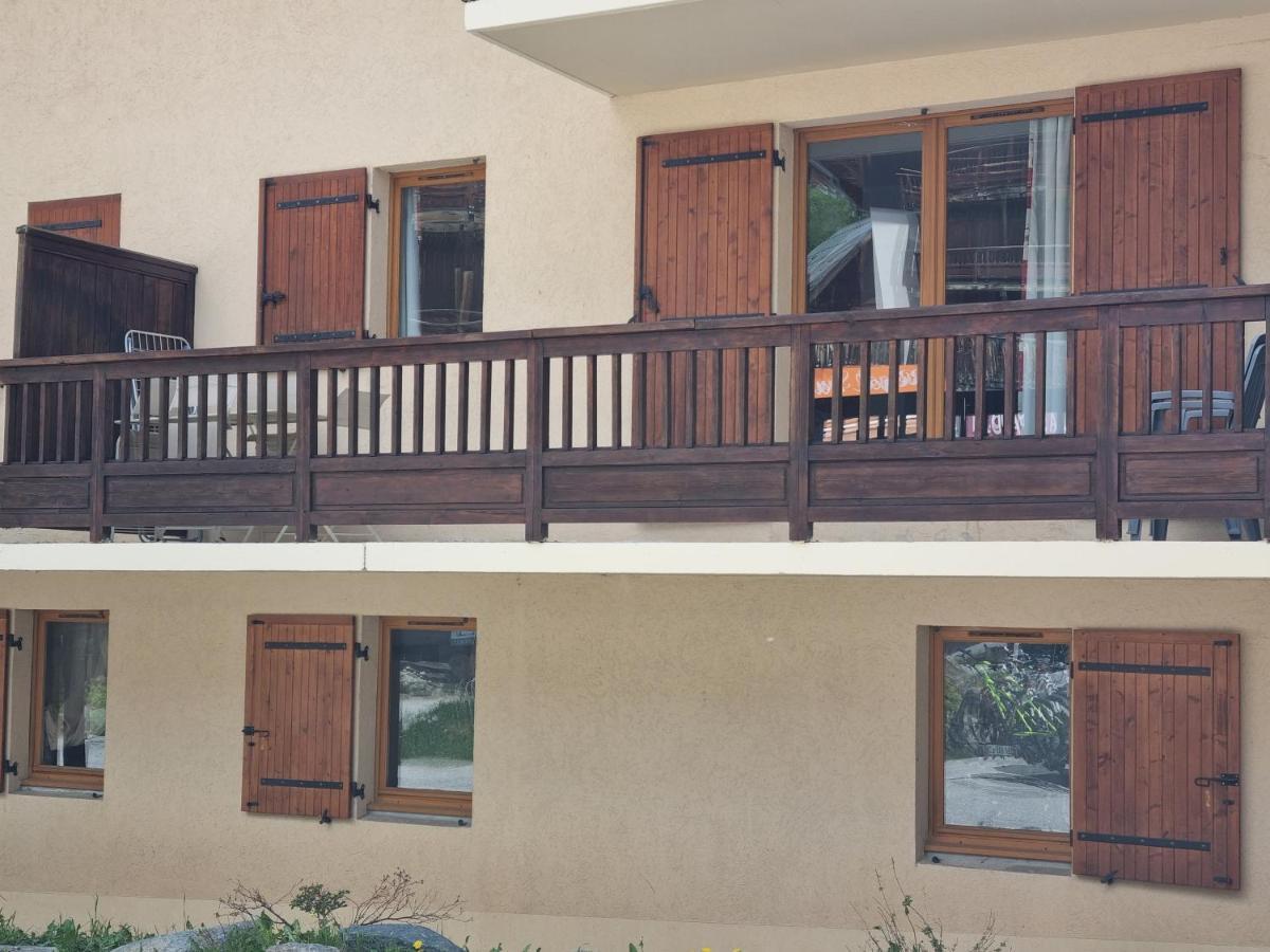 Agréable appartement de 6 pers au pieds des pistes ,wifi gratuit à Saint-Sorlin-d'Arves labelise 3 étoiles au gîte de France Exterior foto