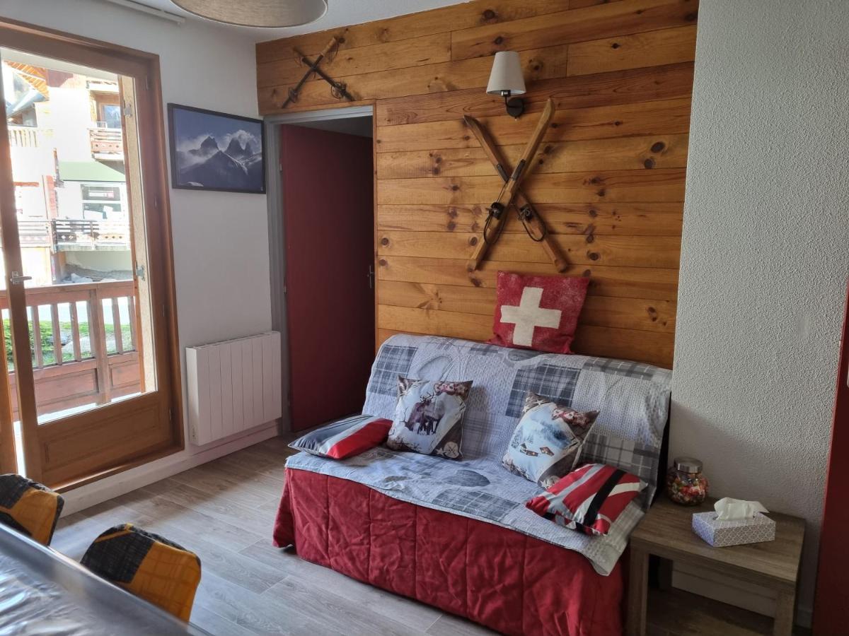 Agréable appartement de 6 pers au pieds des pistes ,wifi gratuit à Saint-Sorlin-d'Arves labelise 3 étoiles au gîte de France Exterior foto