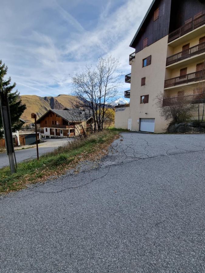 Agréable appartement de 6 pers au pieds des pistes ,wifi gratuit à Saint-Sorlin-d'Arves labelise 3 étoiles au gîte de France Exterior foto